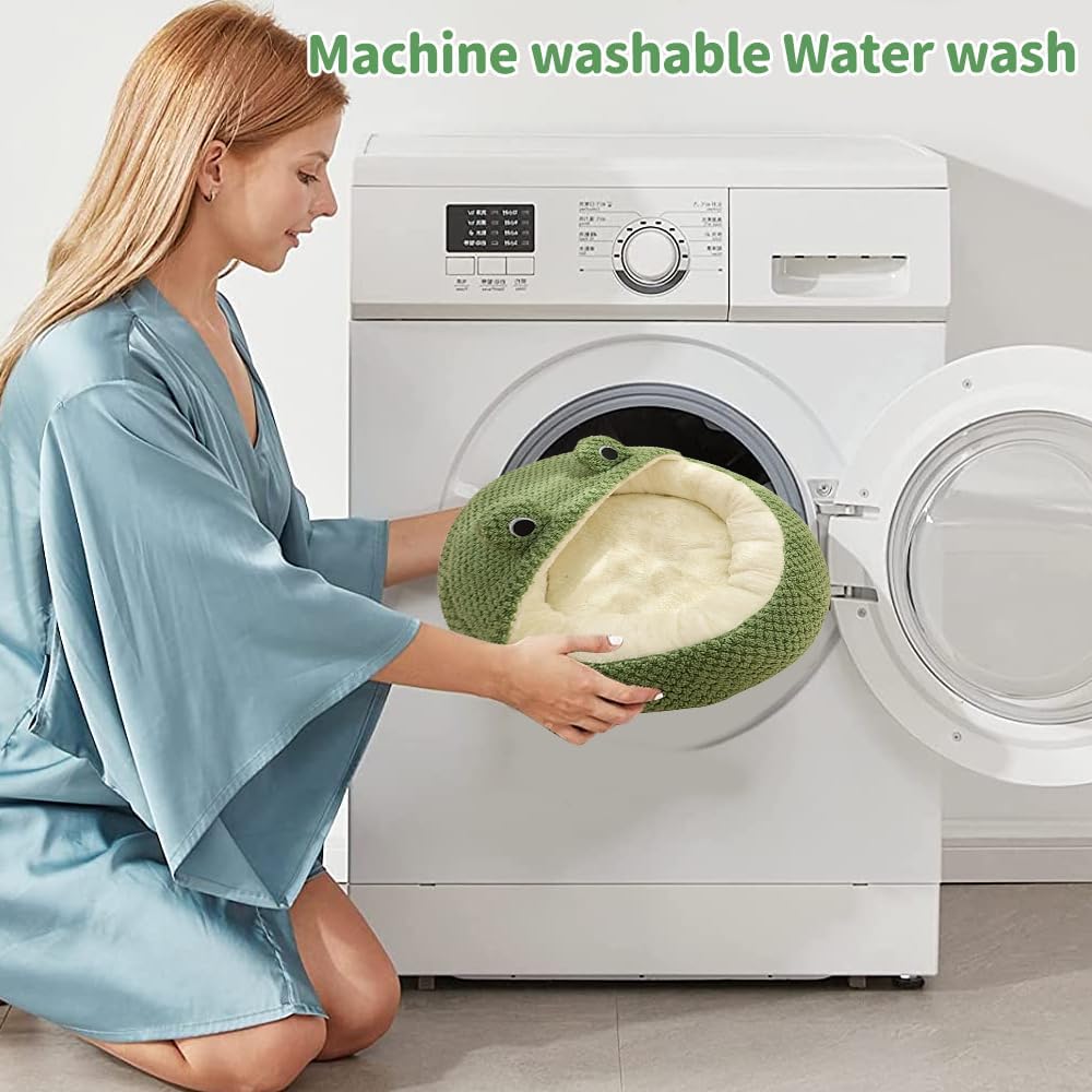 Frog-Shaped Plush Cat Bed – Small (16")